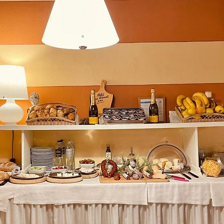 Hotel Casa Arizzoli Каннобио Экстерьер фото